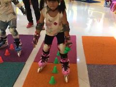 -阿布溜溜·轮滑(21世纪太阳城店)