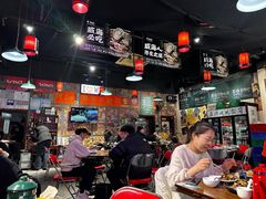 -蚝堡海鲜·威海菜·海肠捞饭·烧烤·亚洲吃蚝公司(幸福门店)