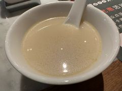 -尚尚仙·酸汤猪手·猪肚鸡火锅(华联万柳购物中心店)