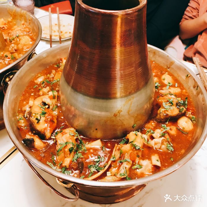 火烧云傣家菜馆(蓝港店)铜锅鱼鲜图片 - 第8张