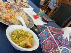 -伊带伊路新疆美食府(呼家楼店)