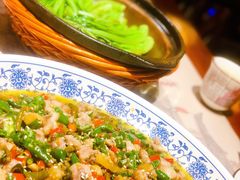 民国霸王兔-杨记隆府(时代天街店)