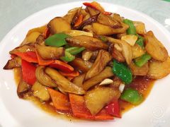 地三鲜-黄家饺子东北特色菜馆(湖滨商业街店)