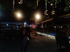 -二厨·吊桥小院·脆皮烧鸡公·本地农家菜(沿江西路店)