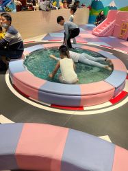 -利奥梦幻主题乐园(爱琴海购物公园店)