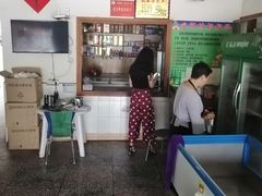大堂-喀斯特杨梅汤(荔波美食街店)