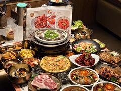 -草家酱蟹炭火烤肉店(珲春南路一店)
