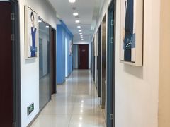 -瑞尔齿科(颐堤港诊所)