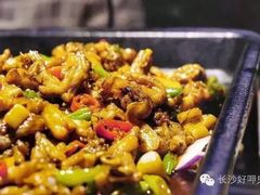 -蛙来哒(万豪城市广场黑金冠店)