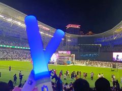 -上海体育馆(地铁站)