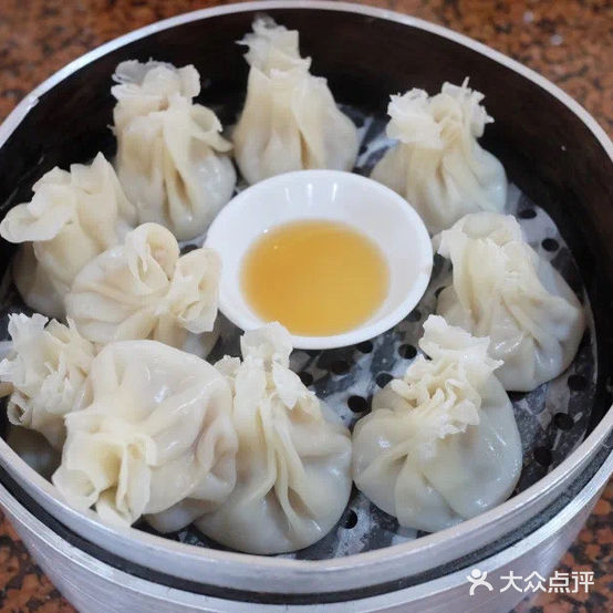 斜西街烧卖店