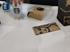 -星巴克臻选(深圳龙华红山天虹店)
