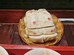 -蓝田九大碗民俗食府(蓝田店)