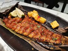 现烤湖团鱼-中8楼风尚云南菜(颐堤港店)