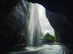 -雁荡山三折瀑景区