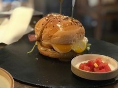 -HIGH FIVE哈福手工汉堡(桂林路店)