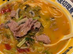 -粉小主·贵州酸汤牛肉粉(南京仙林金鹰店)