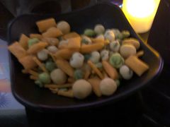 -TASTE ROOM Bar
