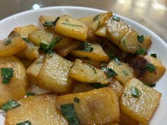 -芦茨金富饭庄·25年老字号·专做稻草鸡