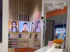 -moody彩瞳(环宇城店)