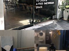 -ADO KAFE(大学城店)