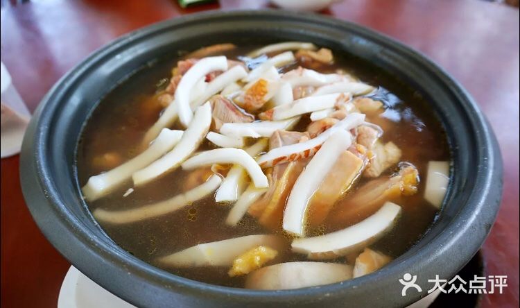首家椰子煲山鸡·糟粕醋火锅(宝安·椰林湾1期店)