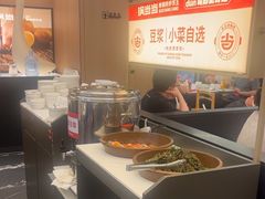 -锅当当铁锅炖烀饼王(长泰广场店)