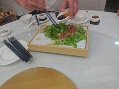 -东豪园林海鲜酒家(南港路辅路店)