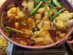 -云海肴·汽锅鸡·云南菜(天山百盛优客店)