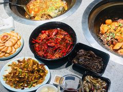 -山河屯铁锅炖(哈西站店)