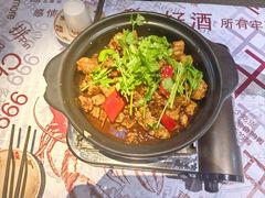 -耙吉吉川味小酒馆(本地人回头店)