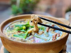 -郭婆婆疯子鸡·土货江湖菜馆