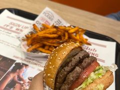 -The Habit Burger Grill 哈比特汉堡(爱琴海店)