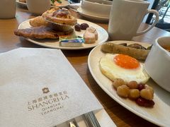 -上海前滩香格里拉大酒店