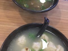 -小杨生煎(成山巴黎春天店)