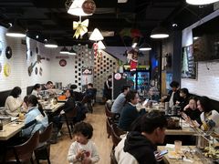 大堂-長壹旋转烤吧 农家鸡火锅