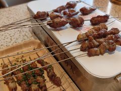 -小董哥烤串·爆汁大油边(故宫店)