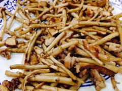 野芦蒿炒臭干-广迎居老正兴菜馆