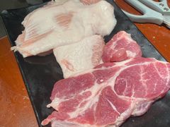 -肉甲韩国木炭烤肉(新壹街1店)