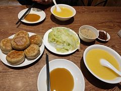 -清真吴记门钉肉饼·喜多利