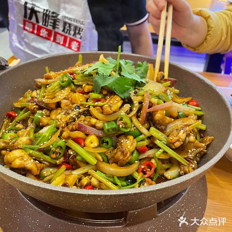 原来就是它？周末经常看到等位的店