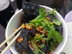 -黑色经典臭豆腐·湖南特产(步行街店)