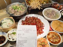 -肖四女乐山跷脚牛肉(滨江天街店)