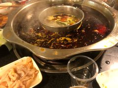 鸳鸯锅-邓莽子老火锅(鲁祖庙店)