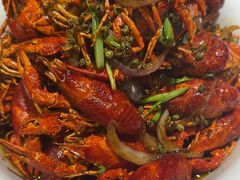 甜麻干煸小龙虾-在老街·淮安大排档·甜麻干煸龙虾·烧烤(河下古镇店)