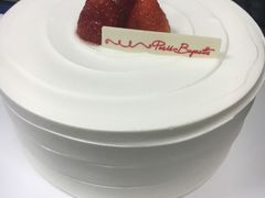 -巴黎贝甜(大宁国际商业广场店)