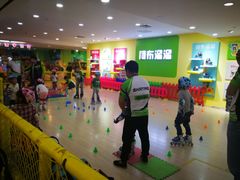 -阿布溜溜(同曦假日百货店)