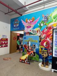 -逝水玩具折扣店