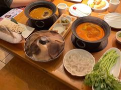 -呷哺呷哺(融创茂店)