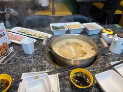 -一席地·本地鸡窝·杭帮鸡火锅(萧山银隆百货店)